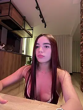 Snapshot of carolynnetrujillo chatting on 10/15/25, 02:22 carolynnetrujillo online show from 10/15/25, 02:22