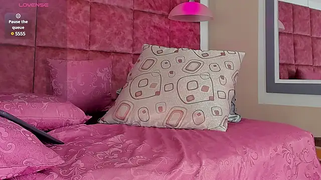 Drake Nassir4 online show from 02/06/25, 05:40