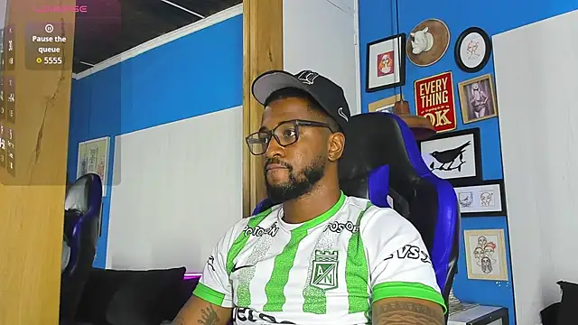 Drake Nassir4 online show from 09/23/25, 09:07