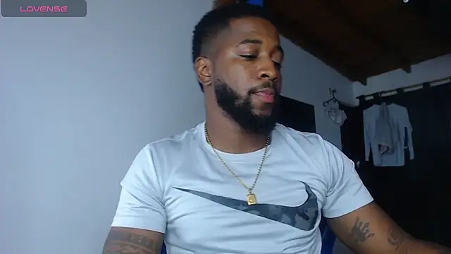 Snapshot of Drake_Nassir4 chatting on 06/06/26, 05:23 Drake Nassir4 online show from 06/06/26, 05:23