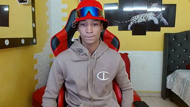 jose sexycumm online show from 09/19/25, 08:42