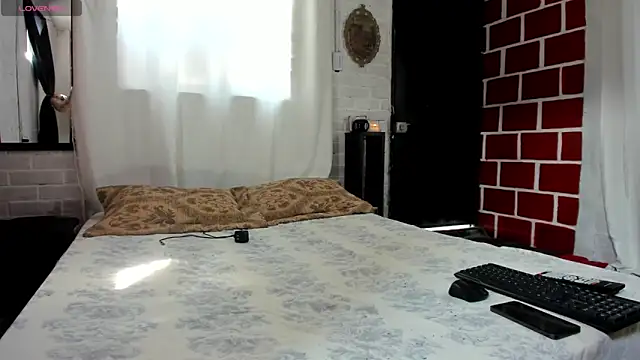 Kimandyuk online show from 11/18/25, 07:18