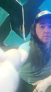 Boo-boo kittyfux online show from 12/22/25, 12:02