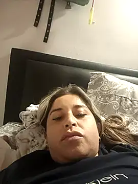 Snapshot of yajahil chatting on 12/14/24, 05:29 yajahil online show from 12/14/24, 05:29