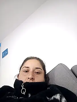 Snapshot of yajahil chatting on 02/17/26, 07:49 yajahil online show from 02/17/26, 07:49