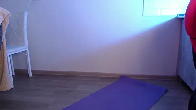 Eva Hailey  online show from 09/24/25, 05:22