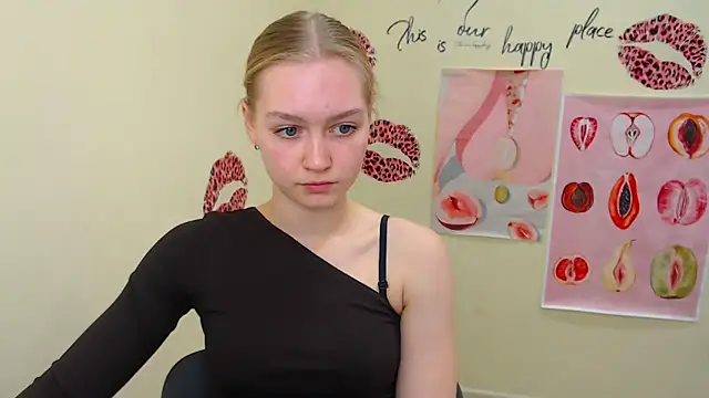 MademoiselleCl online show from 02/16/25, 10:21