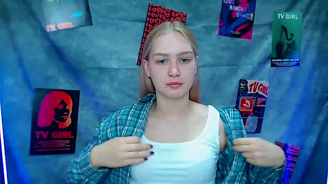 MademoiselleCl online show from 09/22/25, 06:15