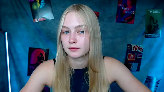 MademoiselleCl online show from 10/18/25, 05:03