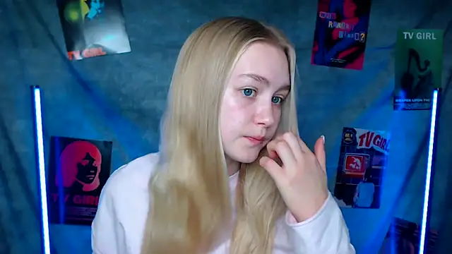 MademoiselleCl online show from 10/25/25, 06:10