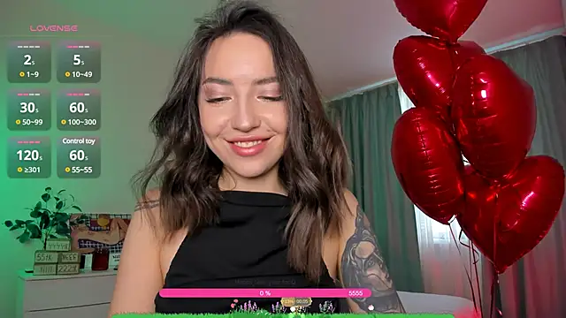 Snapshot of Oh_My_Dianee chatting on 02/13/25, 07:56 Oh My Dianee online show from 02/13/25, 07:56