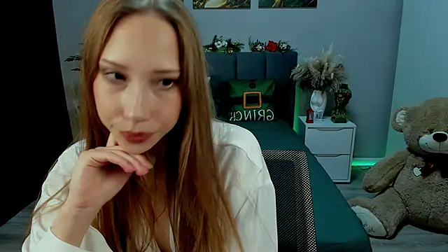 AlexaHarmon online show from 01/11/25, 02:04