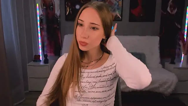 AlexaHarmon online show from 09/12/25, 01:22