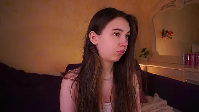 Snapshot of GillianDowdey chatting on 07/15/26, 03:12 GillianDowdey online show from 07/15/26, 03:12