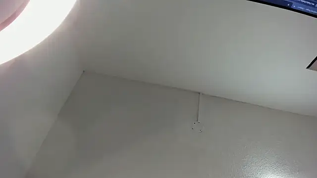 Lizz Luna online show from 10/03/25, 01:41