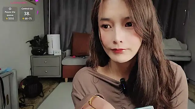 Youth3  online show from 02/17/25, 04:37