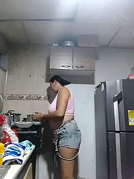 lupita 2023 online show from 12/04/24, 01:25