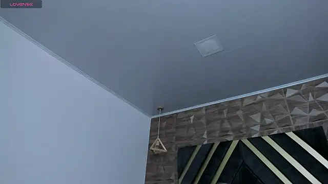 Ian Castillo  online show from 03/10/26, 11:15