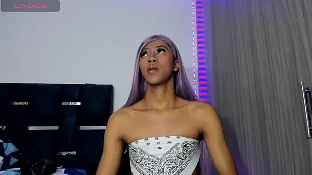 Snapshot of Kristen_dollts chatting on 12/02/24, 11:51 Kristen dollts online show from 12/02/24, 11:51