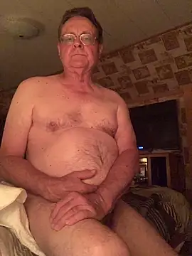Snapshot of Tonybaloney1972 chatting on 06/05/26, 12:39 Tonybaloney1972 online show from 06/05/26, 12:39