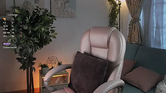 aisha bx online show from 03/23/26, 01:37