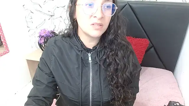 Snapshot of sarax_ximena chatting on 07/01/26, 04:07 sarax ximena online show from 07/01/26, 04:07