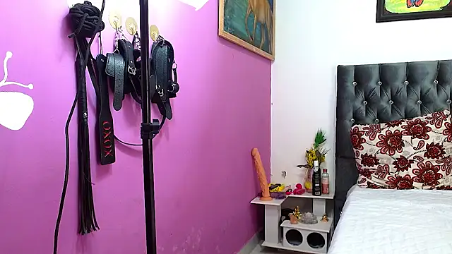 AntonellaAndNoah online show from 03/24/26, 06:29