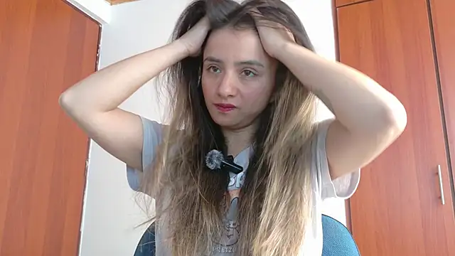 julietta   jackson online show from 04/24/26, 07:49