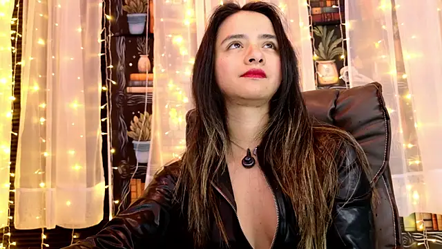 julietta   jackson online show from 07/22/26, 10:12