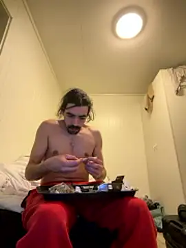 wolfwhite95 online show from 03/18/26, 11:30