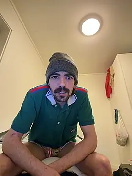 wolfwhite95 online show from 03/21/26, 01:43