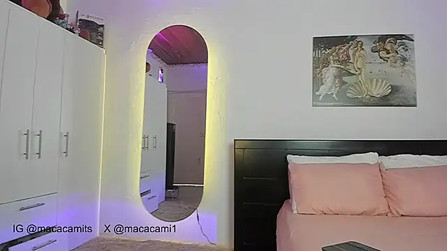 Snapshot of macacami1 chatting on 04/05/26, 04:15 macacami1 online show from 04/05/26, 04:15