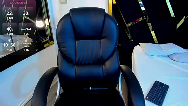 ninfomaria  online show from 02/12/25, 10:37