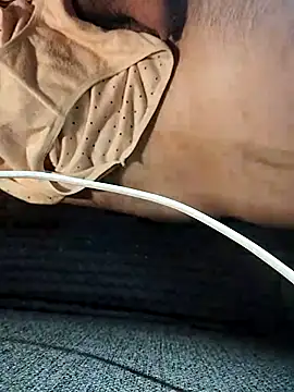 Snapshot of Maksim030 chatting on 01/24/25, 03:43 Maksim030 online show from 01/24/25, 03:43