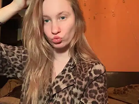 saint cat25 online show from 03/13/25, 06:45