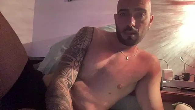 alessandromori91 online show from 09/11/25, 08:31