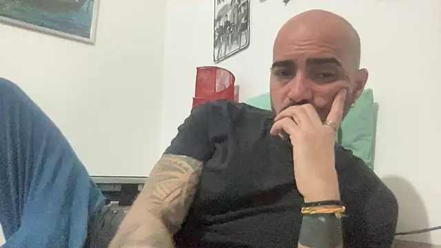 alessandromori91 online show from 09/29/25, 07:08