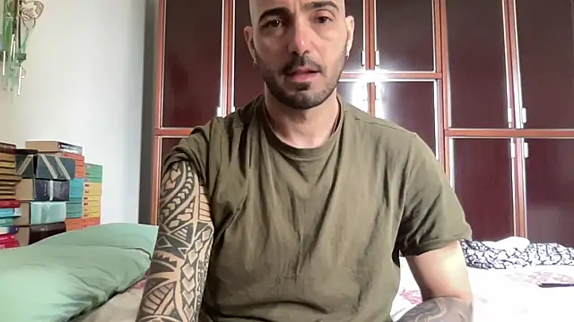 alessandromori91 online show from 04/13/26, 10:21