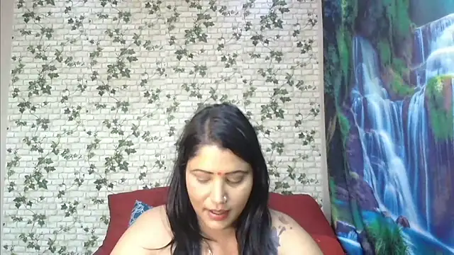 Snapshot of XIndianintimacy chatting on 03/01/25, 10:21 XIndianintimacy online show from 03/01/25, 10:21