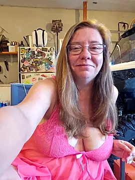 MsShelby40 online show from 09/12/25, 10:54