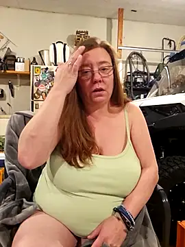 MsShelby40 online show from 12/16/25, 11:21