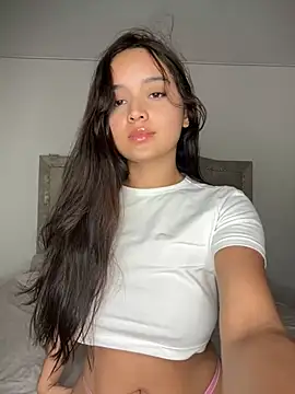 MollySanders    online show from 01/22/25, 03:41