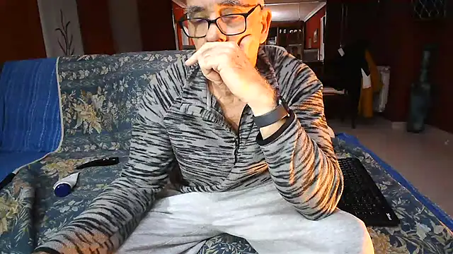 maduroguapo online show from 03/18/25, 09:43