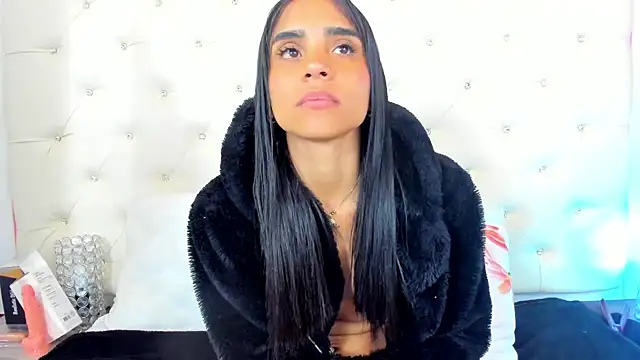 sophie pariss online show from 02/21/25, 06:40