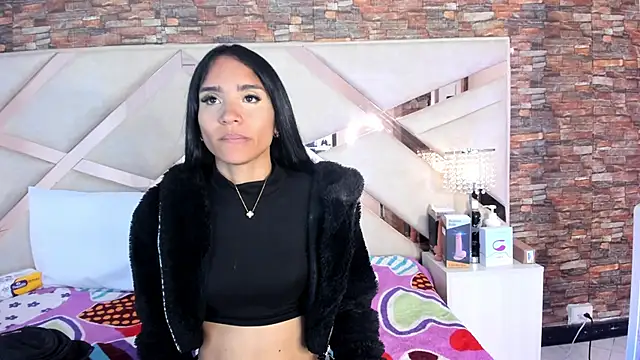 sophie pariss online show from 09/24/25, 03:10