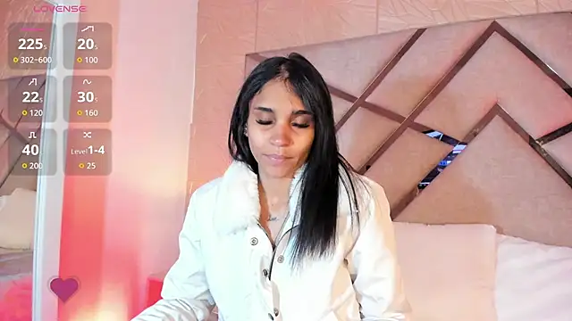 sophie pariss online show from 05/14/26, 03:24