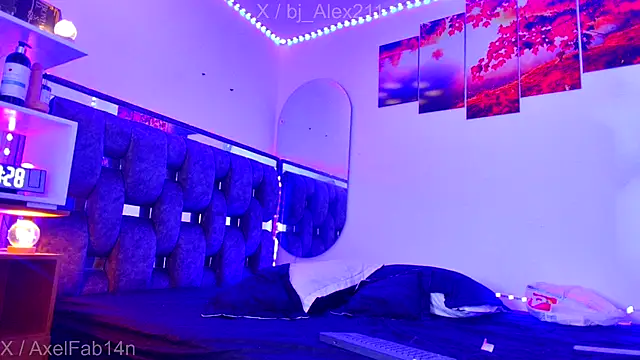 Alex and Fabian online show from 11/18/25, 08:35