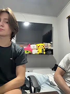 Alex and Fabian online show from 03/05/26, 05:58