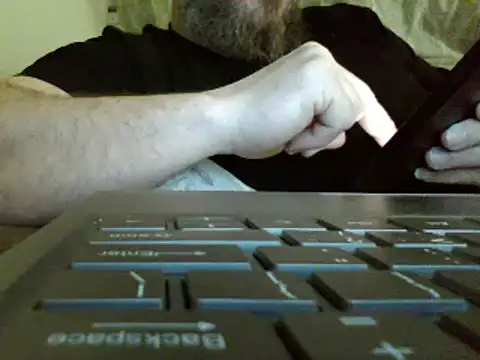 Snapshot of FROL83 chatting on 04/15/26, 07:58 FROL83 online show from 04/15/26, 07:58