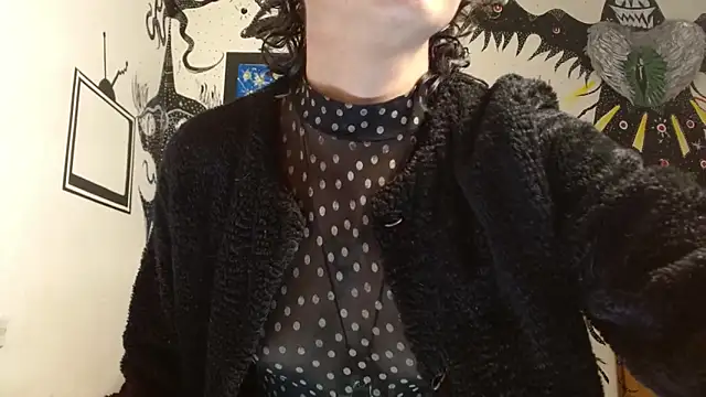 fenixmfx19 online show from 10/08/25, 06:16